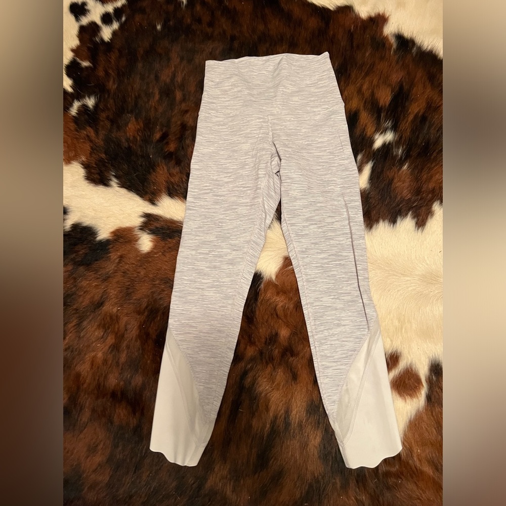 White detailed Lululemon leggings